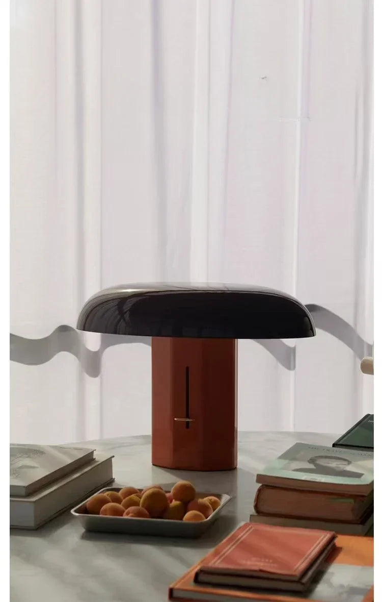 Italian Wrought Iron Table Lamp Creative Mushroom Shaped Design Living Room Bedroom Decoration Indoor LED Lighting Fixtures