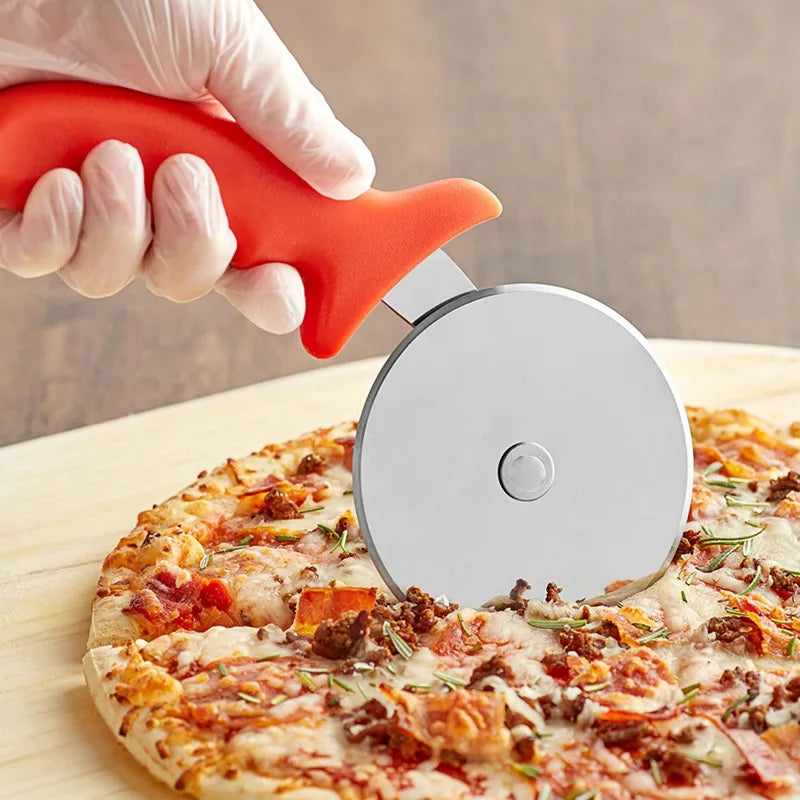 New Pizza Cutters Kitchen Accessories Stainless Steel Pastry Roller Cutter Pizza Knife Cookie Cake Roller Wheel Scissor Cutting