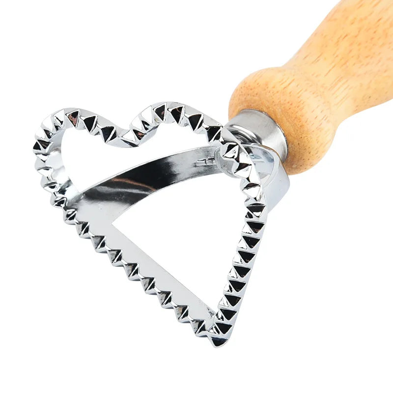 Manual Pasta Molds Home Ravioli Cutter Cookie Press Mold with Wooden Handle Kitchen Baking Tool for Dumplings Lasagna Pierogi